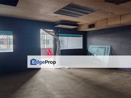 2 Units Adjoining Ground Floor Intermediate Shoplots For Rent Located at Jalan Datuk Abdul Rahim, behind Hock Lee, Sarawak, Kuching