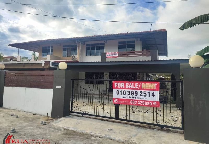 Double Storey Semi-Detached House FOR SALE! Located at Nanas Road West