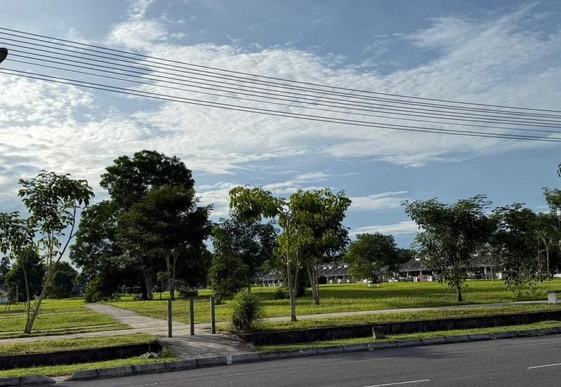 Single Storey Terraced Corner House Miri FOR SALE! Location: Vista Perdana, Miri