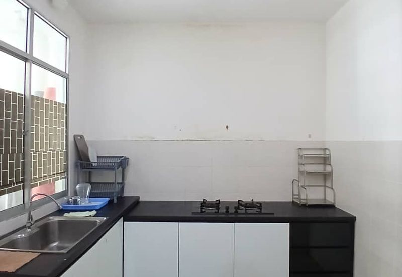  Prima Bintawa Riverfront Apartment For Rent 