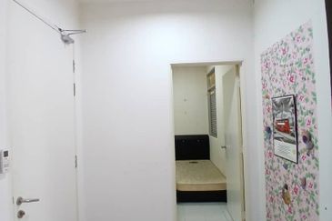  Prima Bintawa Riverfront Apartment For Rent 