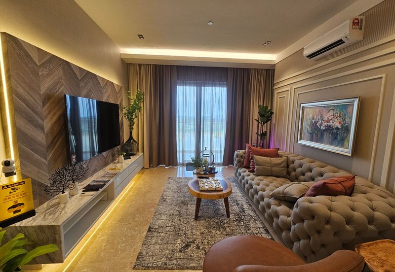 7 Reflection Serviced Apartment For Sale! 📍Located at Petanak