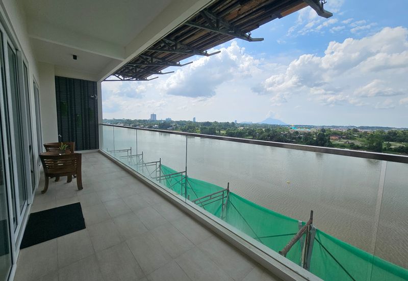 7 Reflection Serviced Apartment For Sale! 📍Located at Petanak