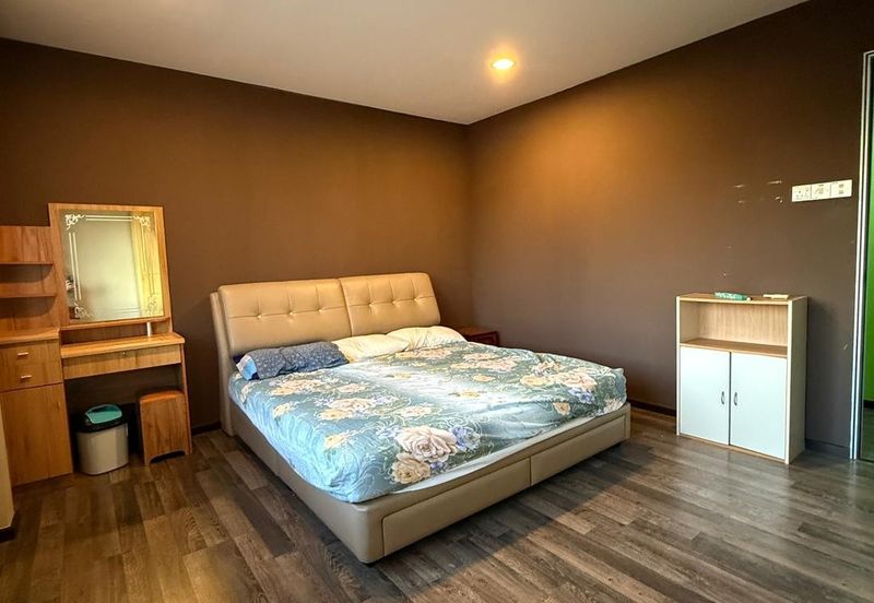 Double Storey Detached House For Sale! Location: Jalan Chong Choon, Krokop, Miri