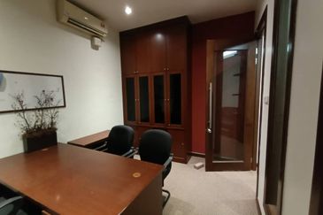 Second Floor Intermediate Shoplot For Rent! Located at Jalan Mendu