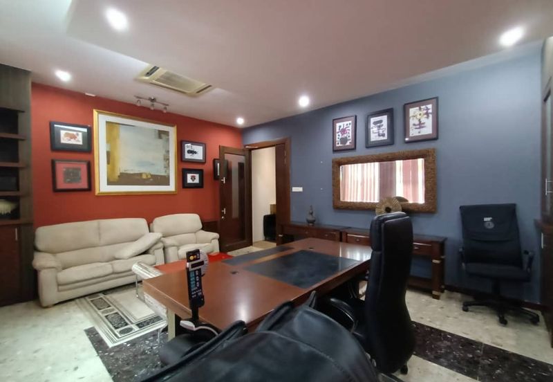 Second Floor Intermediate Shoplot For Rent! Located at Jalan Mendu