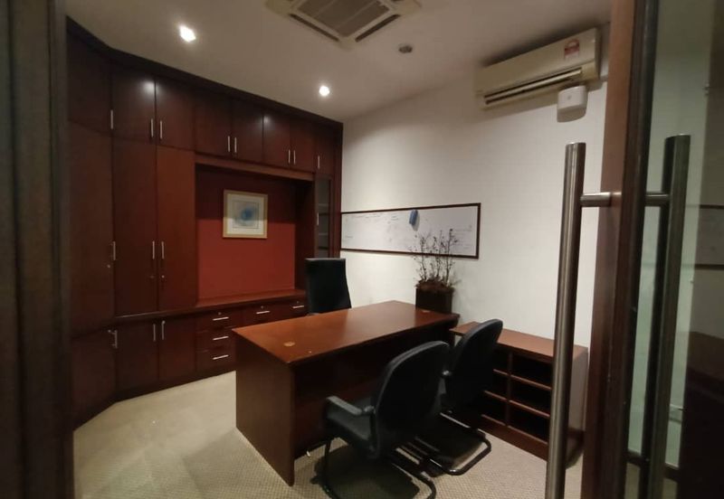 Second Floor Intermediate Shoplot For Rent! Located at Jalan Mendu