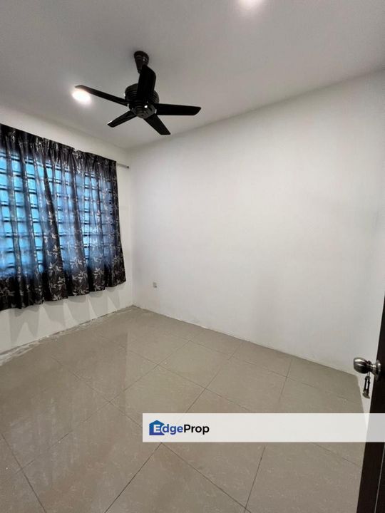 Uni Central Double Storey House For Rent! at Kota Samarahan, Sarawak, Kota Samarahan