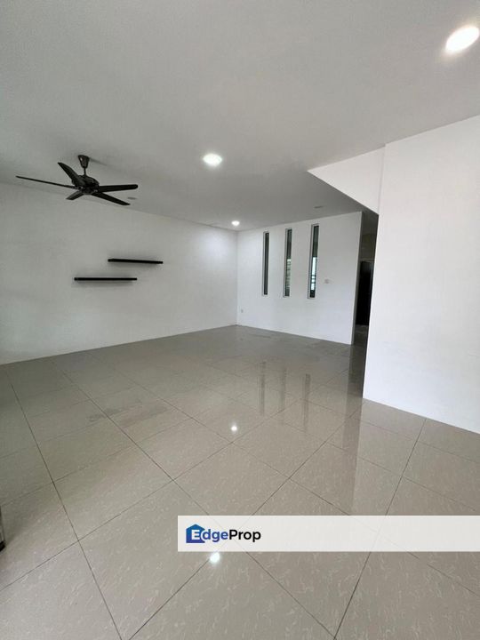 Uni Central Double Storey House For Rent! at Kota Samarahan, Sarawak, Kota Samarahan