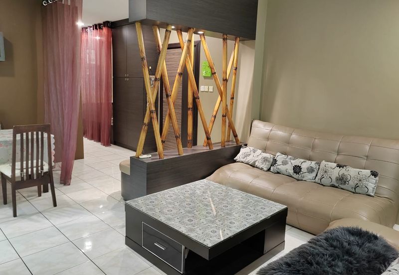 Eden Heights Condominium For Rent / For Sale Located at Richmond Hill