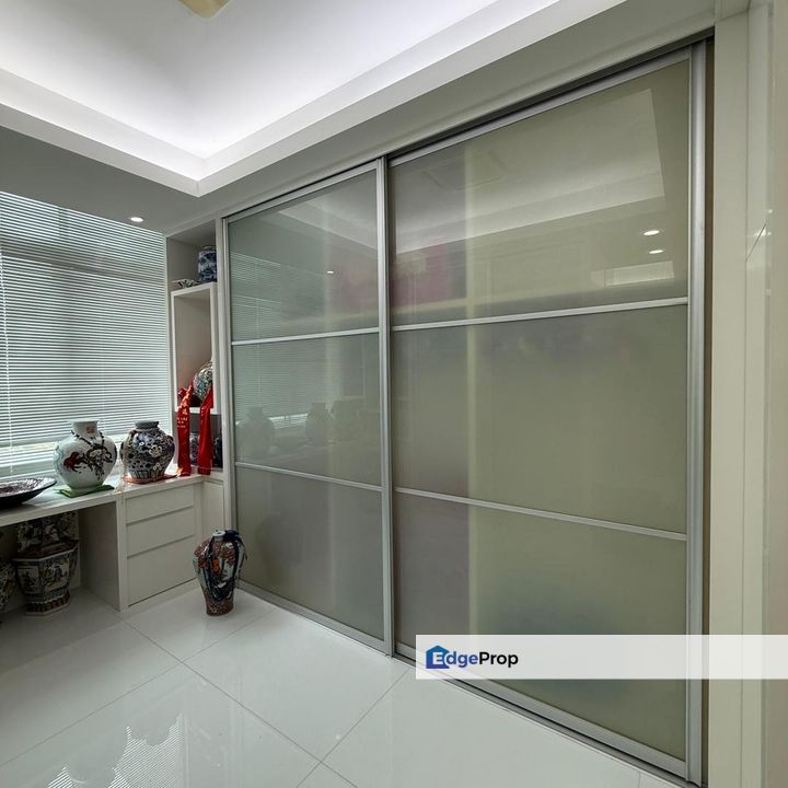 Bay Resort Condominium Miri For Sale!, Sarawak, Miri