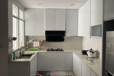 Prima Bintawa Apartment FOR RENT! Located at Bintawa