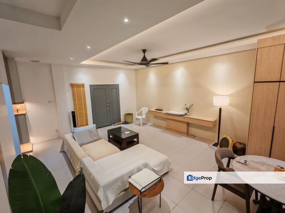 Bucida Townhouse (Lower Unit) For Sale Located at 10th Mile, Sarawak, Kota Samarahan