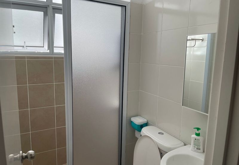 Pr1ma Bintawa Apartment FOR RENT! Located at Bintawa