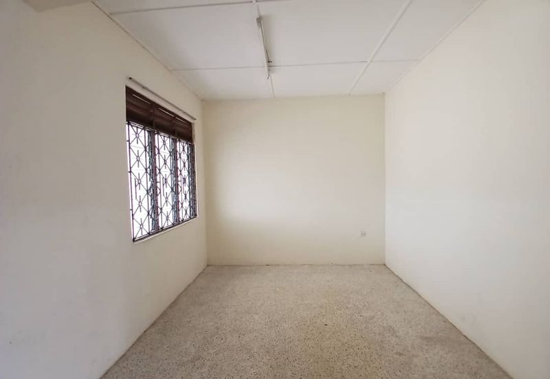 Double Storey Terrace Intermediate FOR SALE Jalan Urat Mata, Kuching, Sarawak