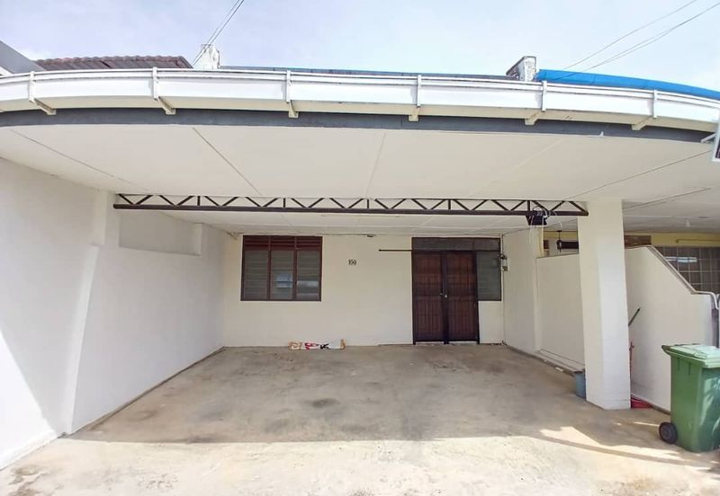 Double Storey Terrace Intermediate FOR SALE Jalan Urat Mata, Kuching, Sarawak