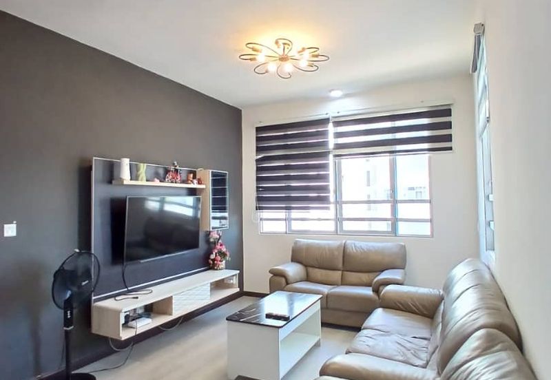 Prima Bintawa Riverfront Apartment For Rent 