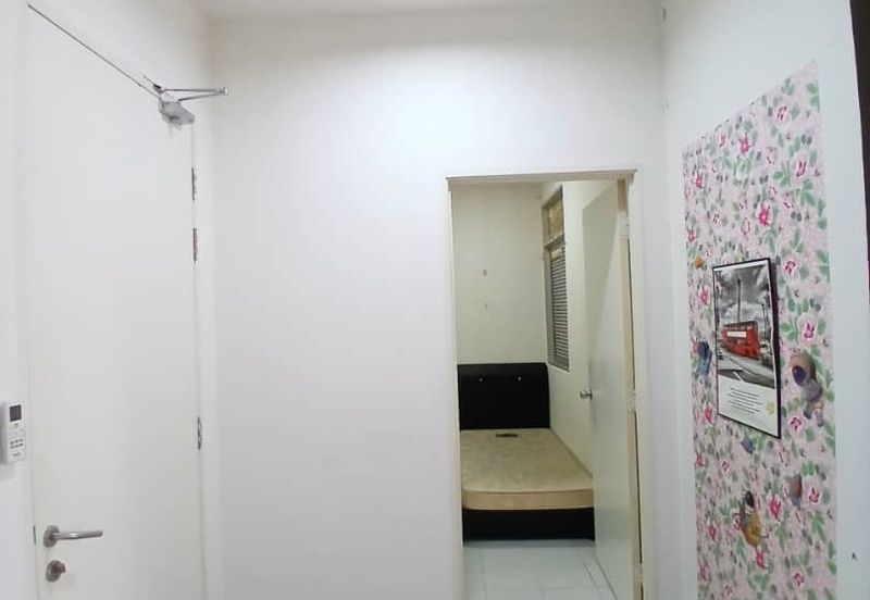 Prima Bintawa Riverfront Apartment For Rent 