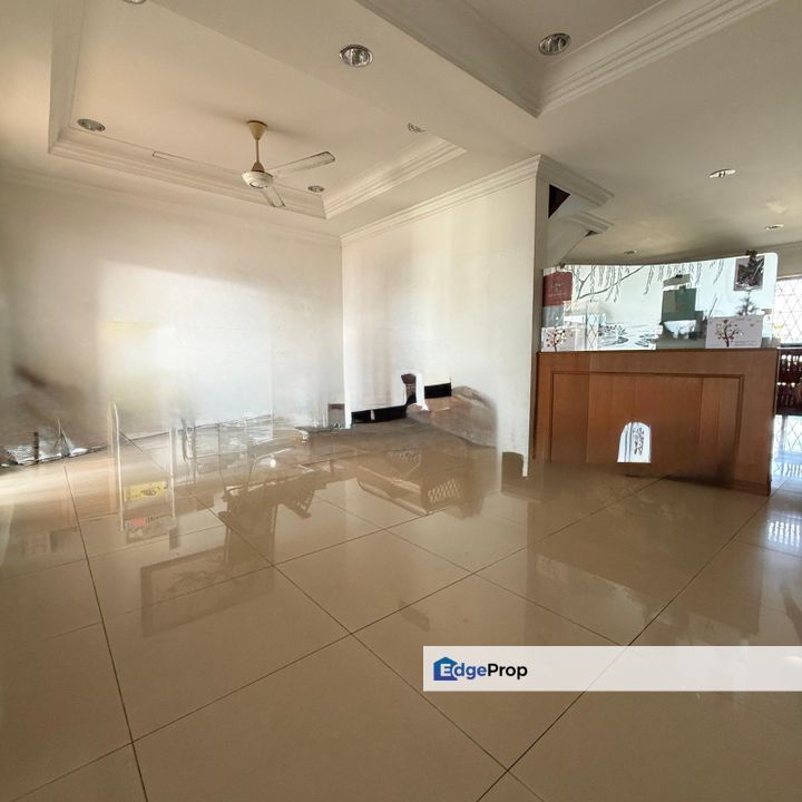 Double Storey Terrace Intermediate House For Sale Location: Krokop, Miri, Sarawak, Miri
