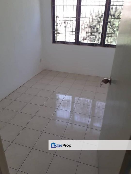 2nd Floor Intermediate Shophouse For Rent Located at MJC, Batu Kawa , Sarawak, Kuching