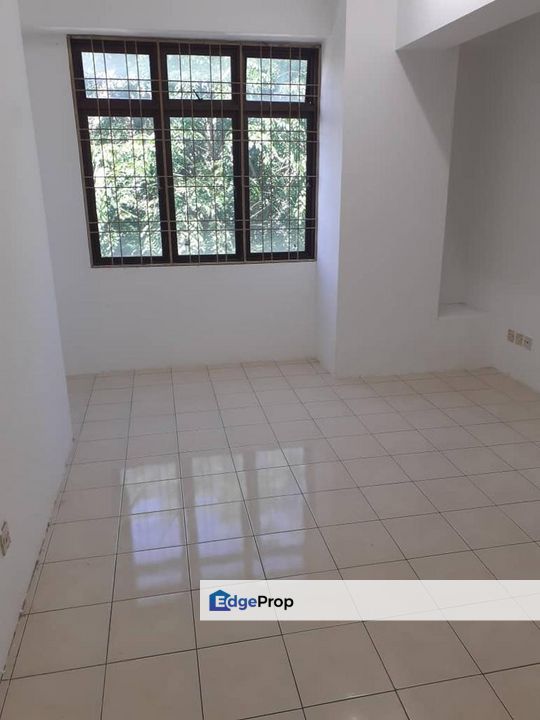 2nd Floor Intermediate Shophouse For Rent Located at MJC, Batu Kawa , Sarawak, Kuching