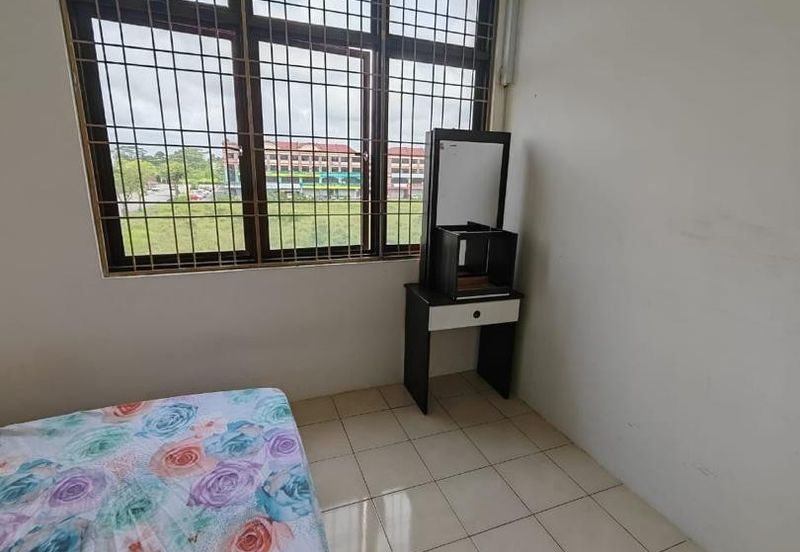 2nd Floor Intermediate Shophouse For Rent! Located at MJC, Batu Kawa 