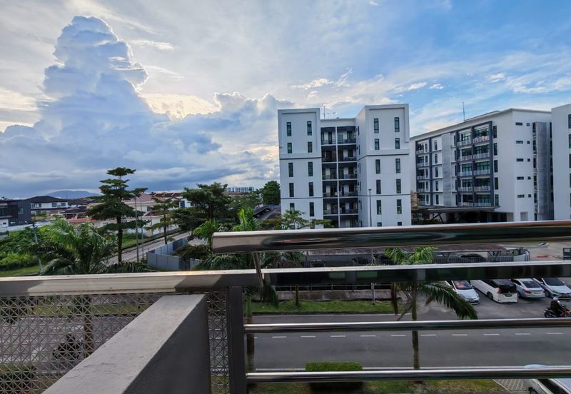 Laticube Apartment For Sale! Located at Jalan Burung Lilin