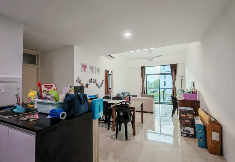 Laticube Apartment For Sale! Located at Jalan Burung Lilin