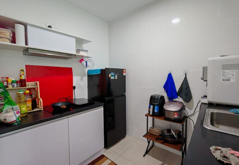 Laticube Apartment For Sale! Located at Jalan Burung Lilin