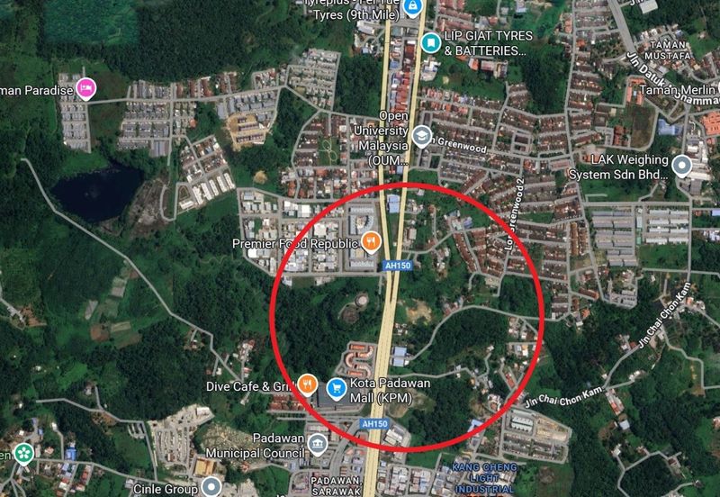 Main Road Land For Rent/Sale! Located at 9th Mile