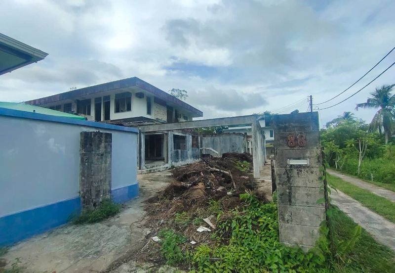 Double Storey Semi-Detached House FOR SALE! Located at Rubber Road