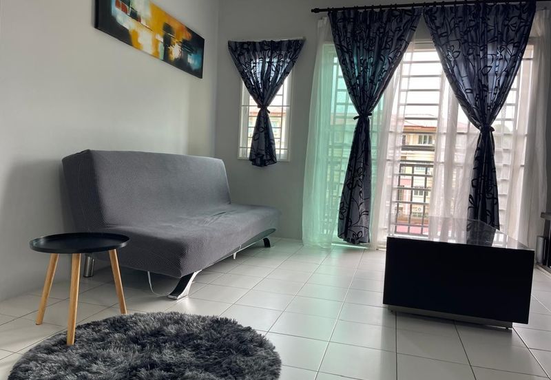 Courtyard Sanctuary Apartment