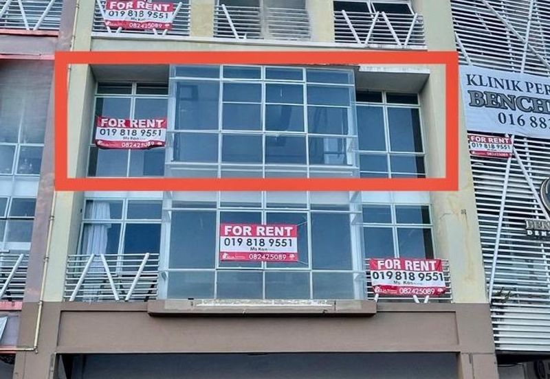  S3 Curve Second Floor For Rent at Jalan Simpang Tiga  Facing main road 