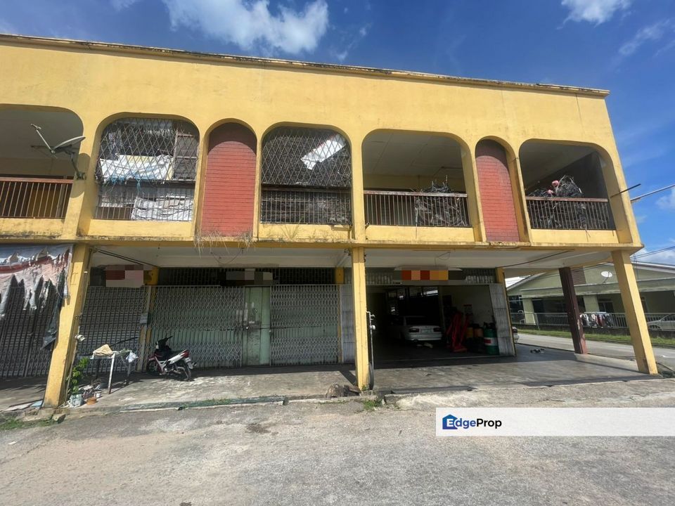 2 adjoining 2 storey shop with ready tenant For Sale! at Kuching Serian Road 35 mile / Batu 35 Jalan Penrissen, Sarawak, Serian