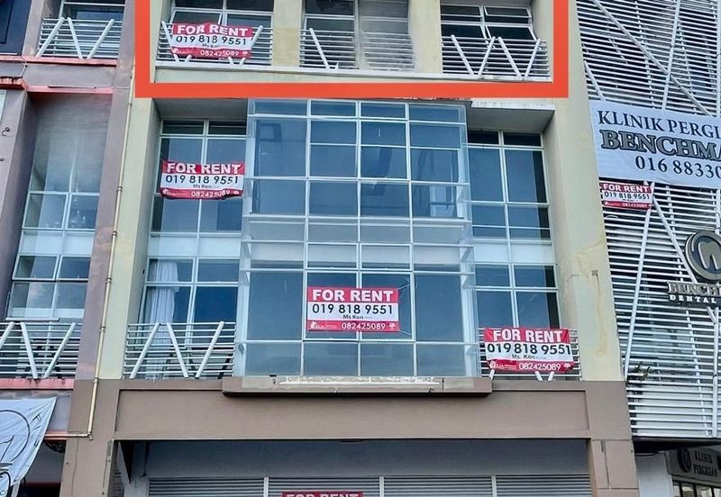 S3 Curve 3rd Floor Shoplot For Rent at Jalan Simpang Tiga  Facing main road 