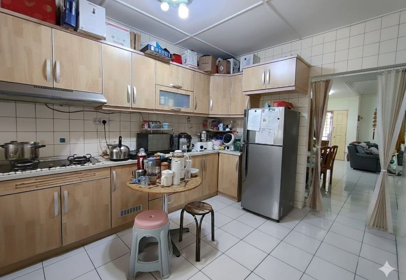 Double Storey Terrace House For Sale at Bromill Estate / Jalan Tun Ahmad Zaidi Adruce / Jalan Rock