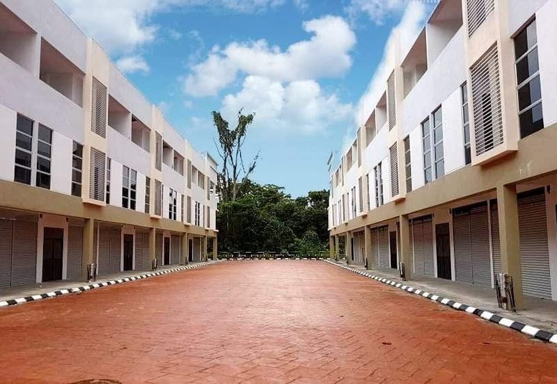 3 Storey Shop house For SALE !! Located East Gate city, 9th Mile