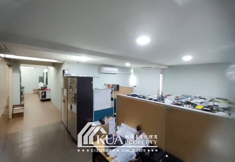 1st Floor Corner Shop lot For Sale! at MJC , Batu Kawa