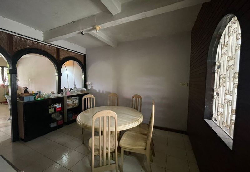 Double storey terrace intermediate For sale Located at Jalan Green