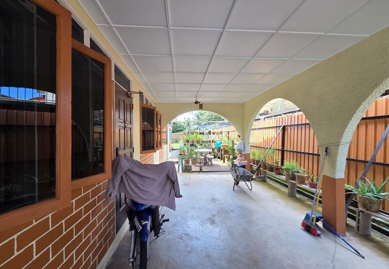 Double Storey Semi Detached For Sale at Rubber Barat 