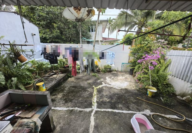 Double storey Terrace intermediate For Sale! Located at Capital Garden@ Arang road area Kuching