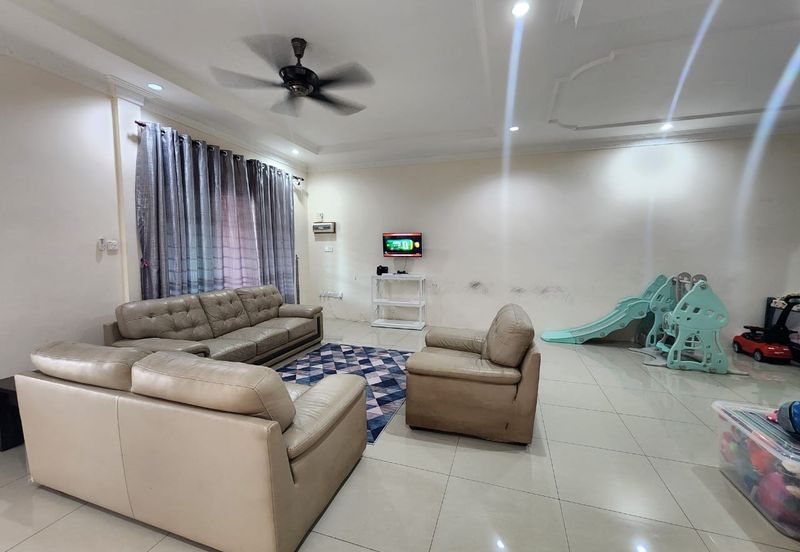 Double Storey Terrace Intermediate For Sale! Located at Merdang Gayam Samarahan 