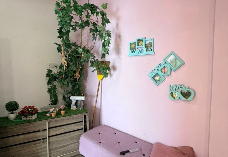 Double Storey Terrace Intermediate For Sale! Located at Sentoria Stakan Phase 1