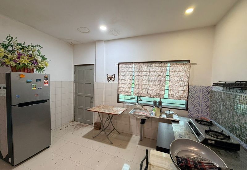 Double Storey Terrace Intermediate For Sale! Located at Sentoria Stakan Phase 1