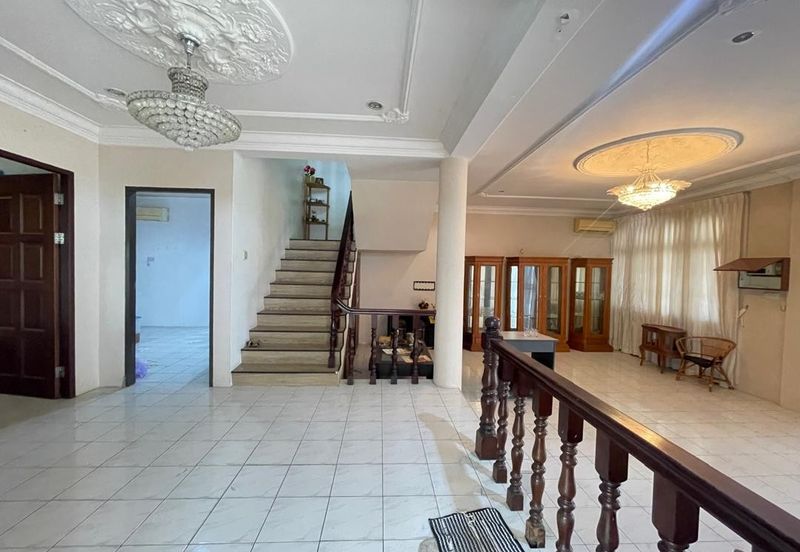 Double storey Semi Detached house For sale Located At 3rd mile