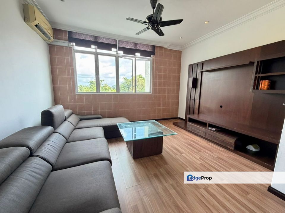 Gardenia Court 4 storey walk up Apartment for Sale!  Located at Jalan Tabuan Dayak, Sarawak, Kuching