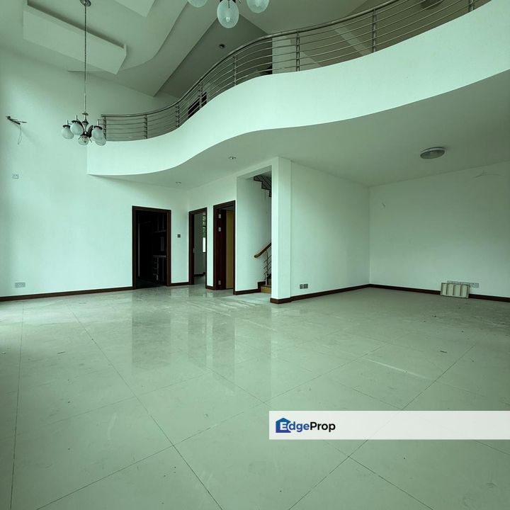 Miri 4-Storey Semi-detached House  FOR SALE Location: Bayshore, Miri, Sarawak, Miri