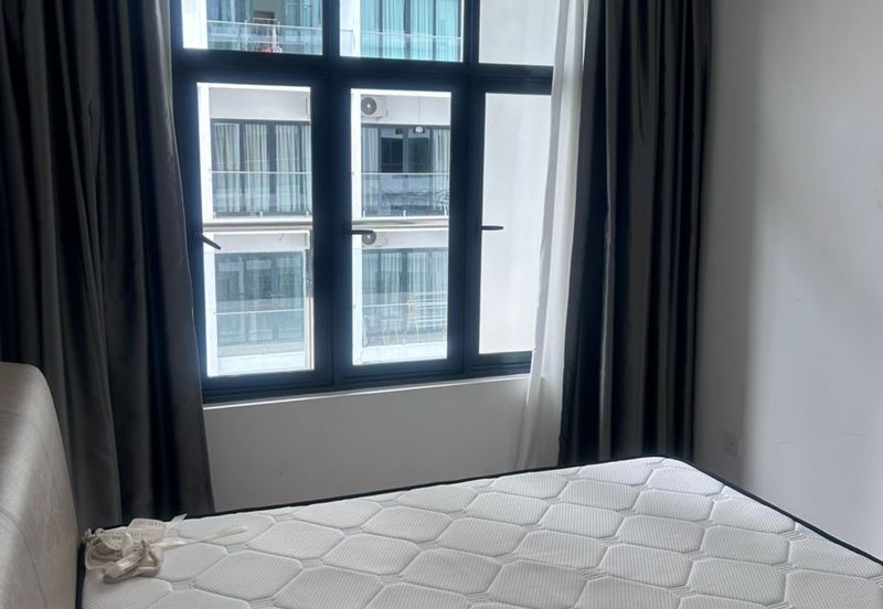 P'Residence Apartment (Corner) For Rent Located at Batu Kawa, Near Emart