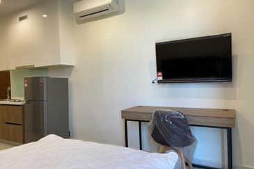 LD Legenda Studio Unit (Kozi Square) For Rent!
