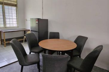 Single Storey Semi Detached House at Serian Town For Rent Located at Jalan Kampung Cina, Serian